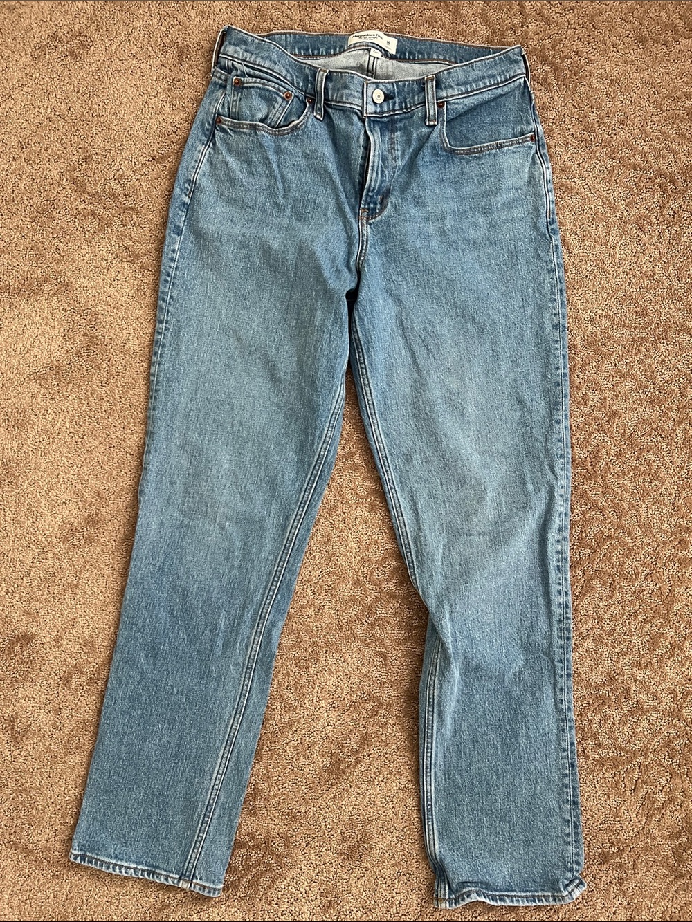 Abercrombie & Fitch 90s Straight Mid Rise Jeans